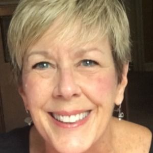 Meet your Posher, Liz